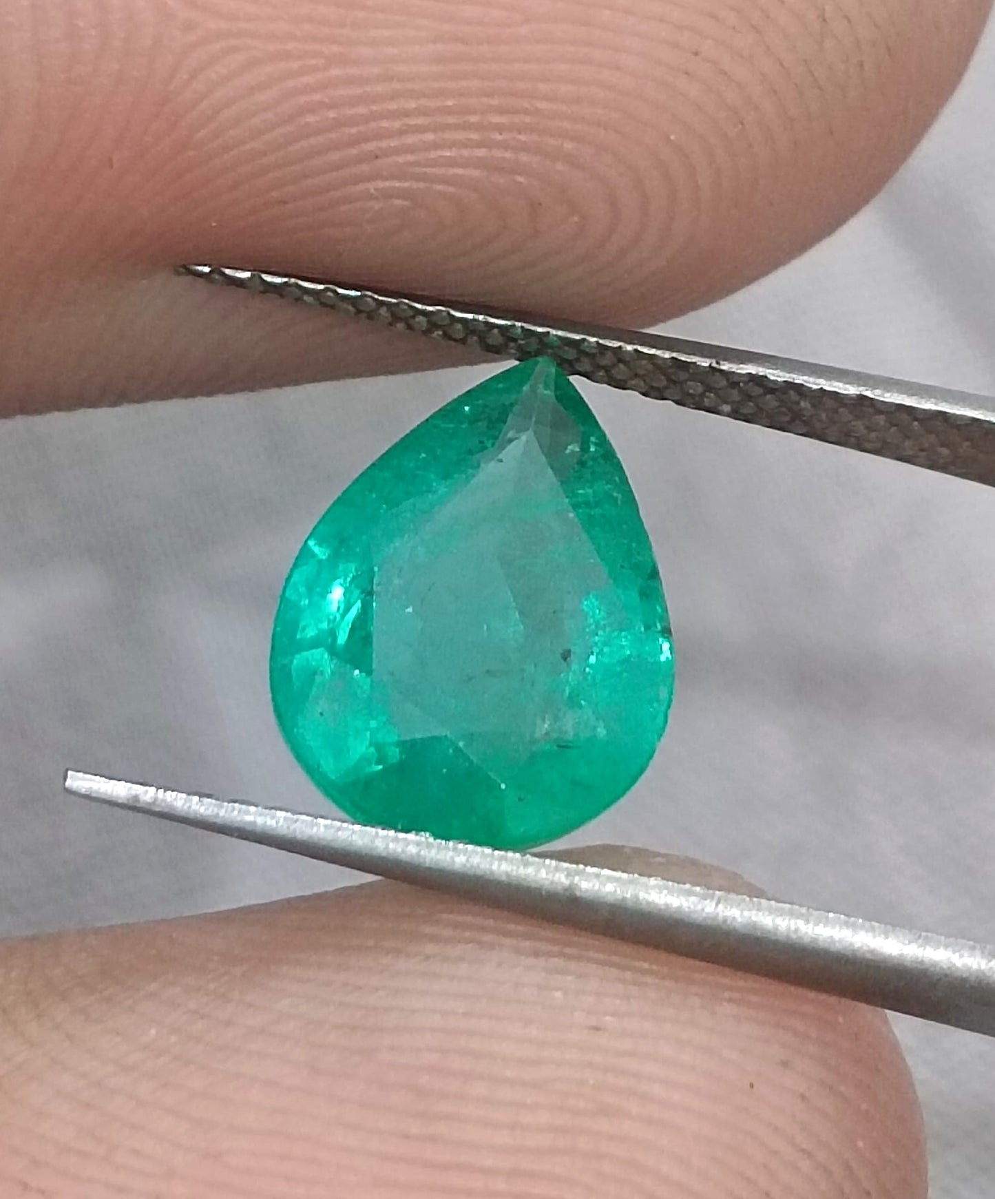 GSI Certified 2.55ct Medium Green Zambian Emerald, 100% Natural Earth Mined Gemstone