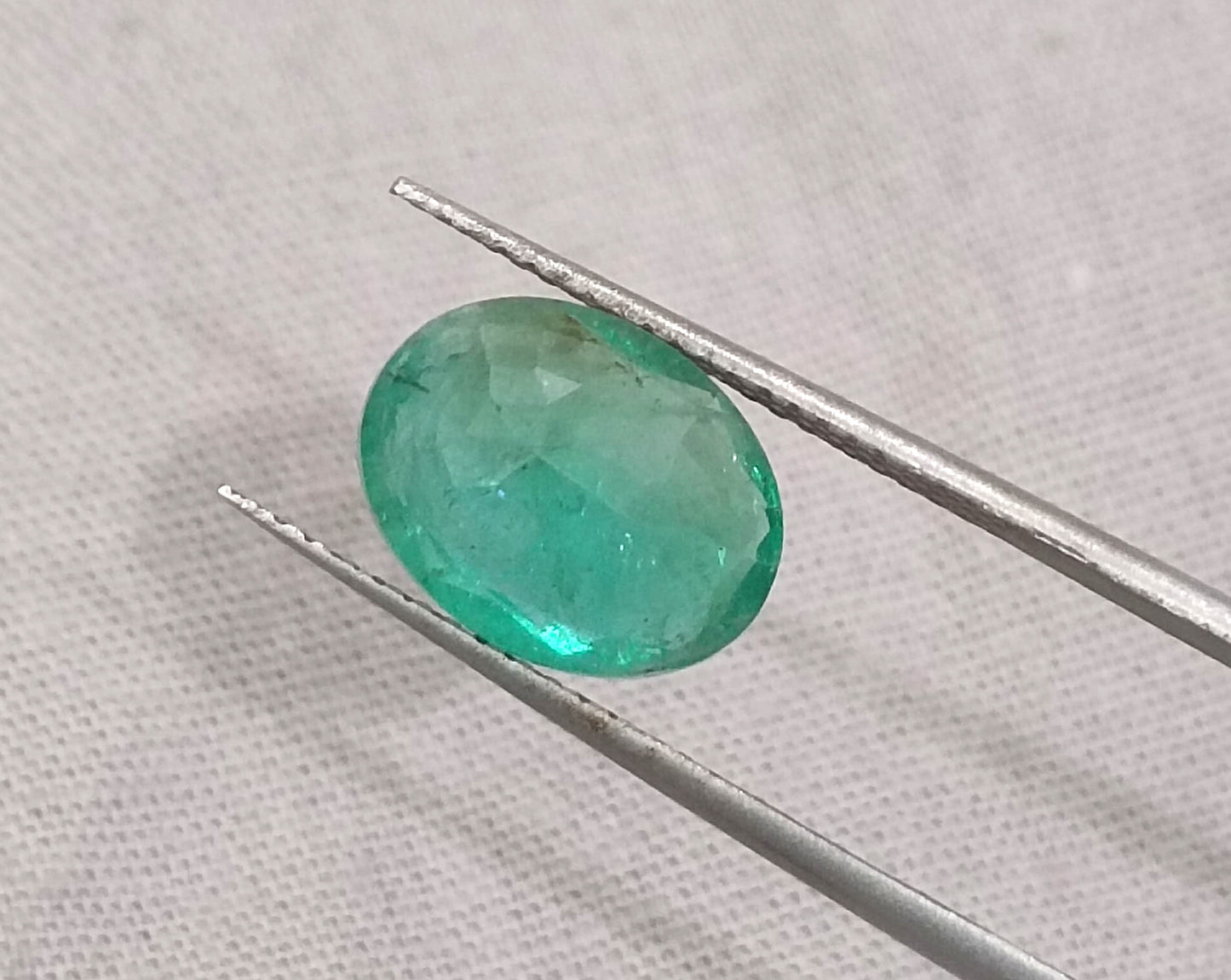 GSI Certified 2.72ct Swat Emerald, 100% Natural Gemstone