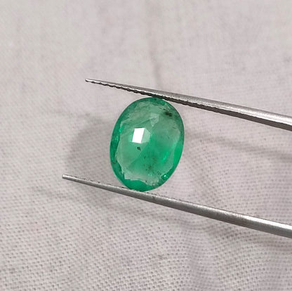 GSI Certified 2.45ct Vivid Medium Green Panjshir Emerald, 100% Natural Gemstone