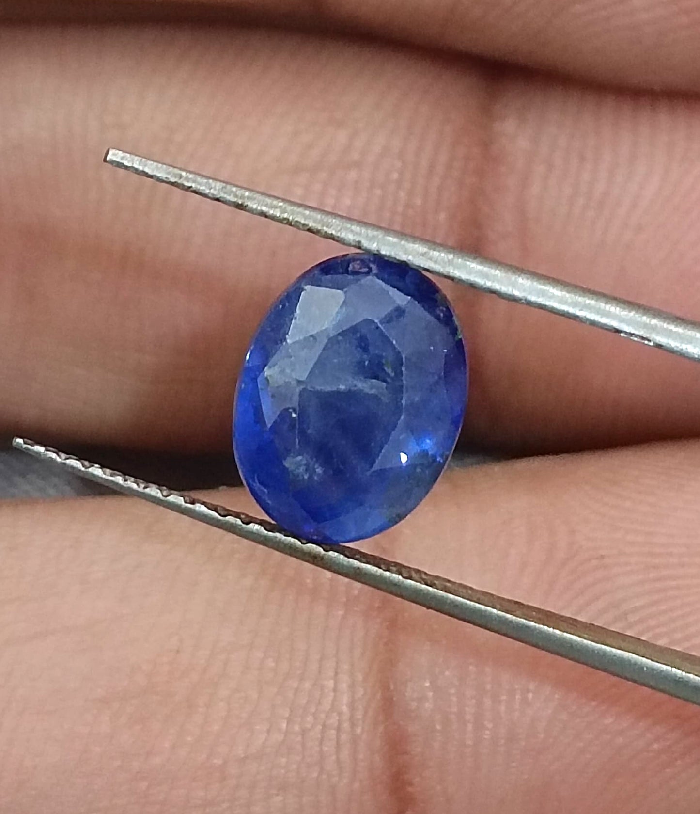 GSI Certified 4.15ct Deep Blue Ceylon Sapphire, 100% Natural Gemstone