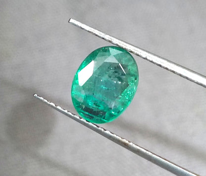 GSI Certified 1.40ct Zambian Emerald, 100% Natural Gemstone