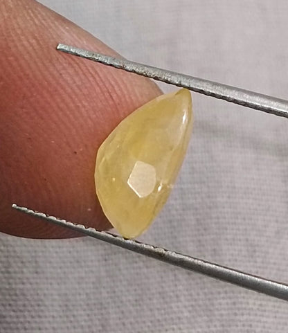 GSI Certified 4.35ct Yellow Sapphire, 100% Natural Untreated Gemstone