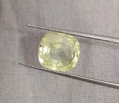 GSI Certified 3.60ct Yellow Sapphire, 100% Natural Untreated Gemstone