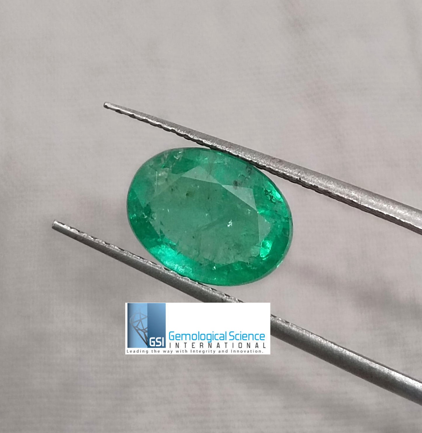 GSI Certified 2.62ct Vivid Green Zambian Emerald, 100% Natural Gemstone