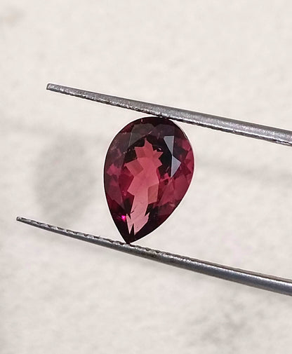 GSI Certified 1.93ct Rubellıte Tourmaline, 100% Natural Untreated Gemstone