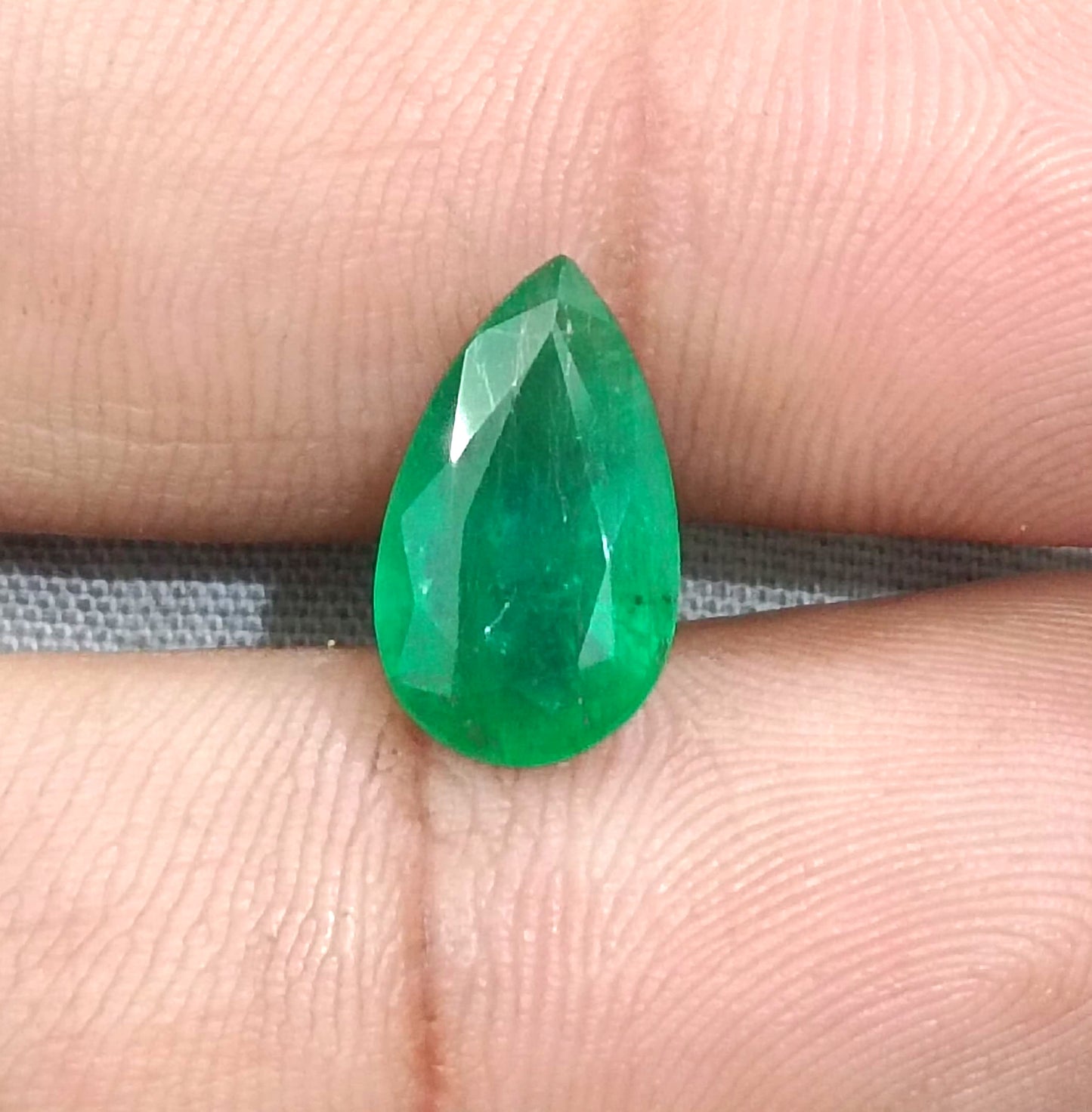 GSI Certified 3.06ct Velvet Green Emerald Natural Earth Mined Gemstone - SMSGEMS 