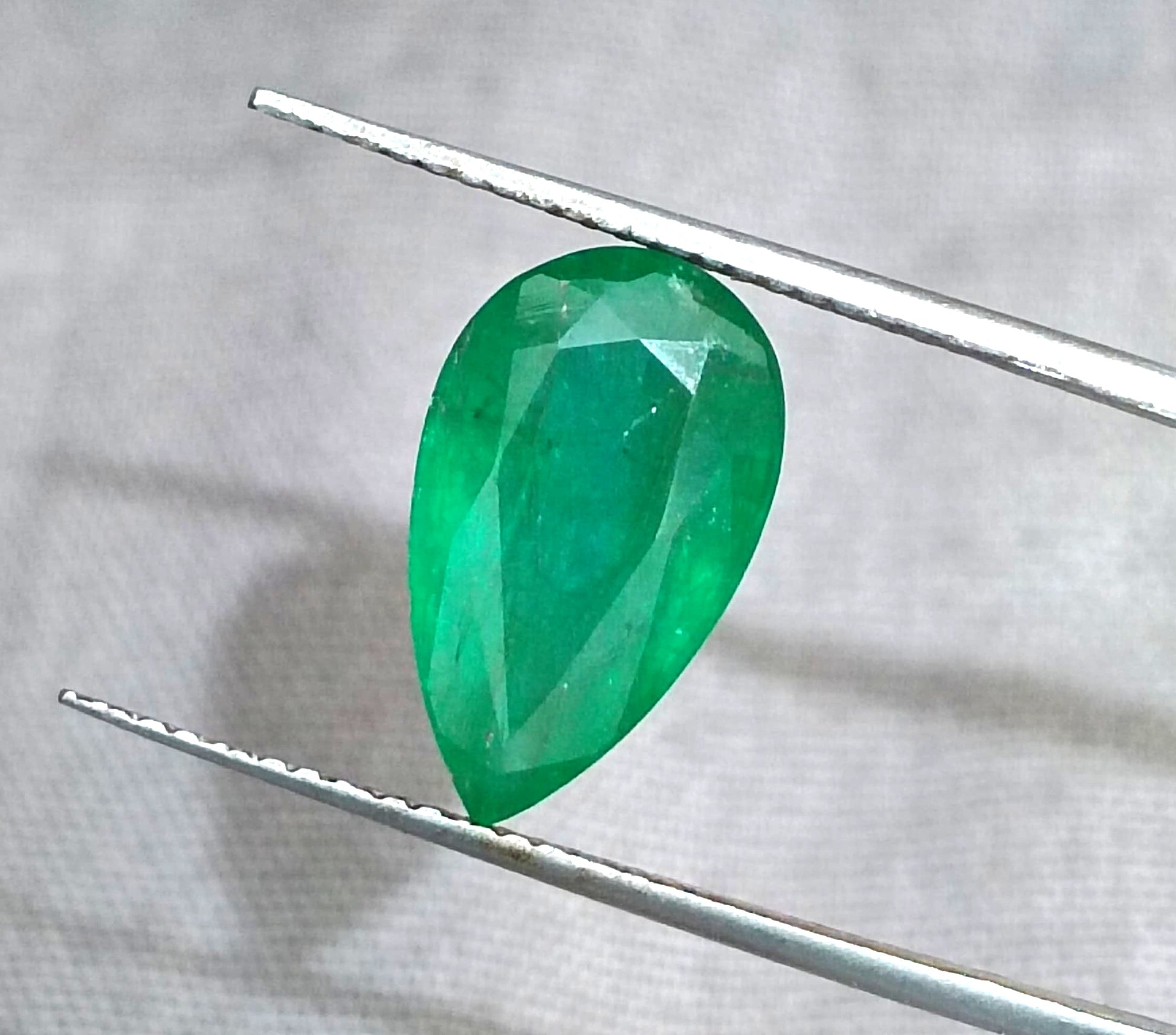 GSI Certified 3.06ct Velvet Green Emerald Natural Earth Mined Gemstone - SMSGEMS 