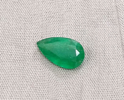 GSI Certified 3.06ct Velvet Green Emerald Natural Earth Mined Gemstone - SMSGEMS 