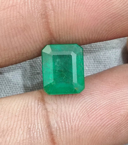 GSI Certified 4.17ct Velvet Green Emerald Natural Earth Mined Gemstone - SMSGEMS 