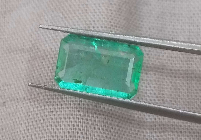 2.05ct GSI USA Certified Medium Light Green Panjshir Emerald Minor Oiled Loose Gemstone