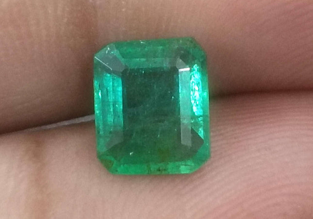 1.97ct GSI Certified Medium Spring Green Zambian Emerald