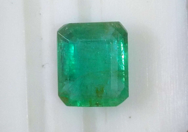 1.97ct GSI Certified Medium Spring Green Zambian Emerald