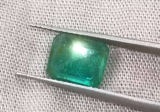 1.97ct GSI Certified Medium Spring Green Zambian Emerald