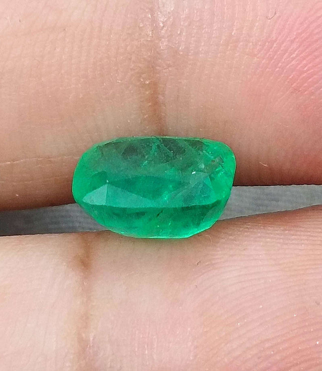 certified 3.19ct Zambian emerald