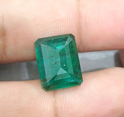 9.63ct Deep Green Emerald, 100% Natural Gemstone