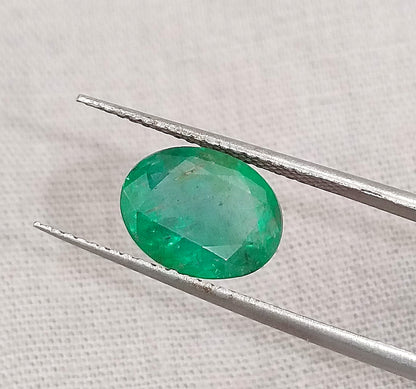 2.52ct Medium Deep Colombian Emerald, 100% Natural Gemstone