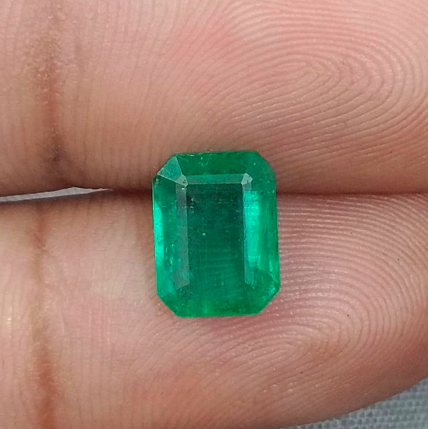 GSI Certified 2.39ct Fine Quality Panjshir Emerald, 100% Natural Gemstone