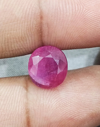 GSI Certified 5.49ct Ruby , 100% Natural Ruby