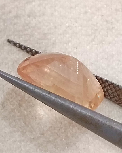 IGI Certified 5.28ct Ceylon Padparadscha Sapphire