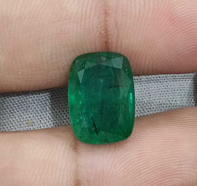 8.60ct GSI Certified Deep Green Swat Emerald