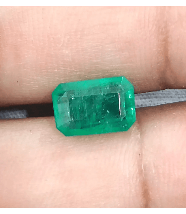 GSI Cerified 3.46ct Zambian Emerald, Natural Gemstone - SMSGEMS 