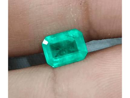 GSI Certified 1.12ct Colombian Emerald, Natural Earth Mined Gemstone - SMSGEMS 