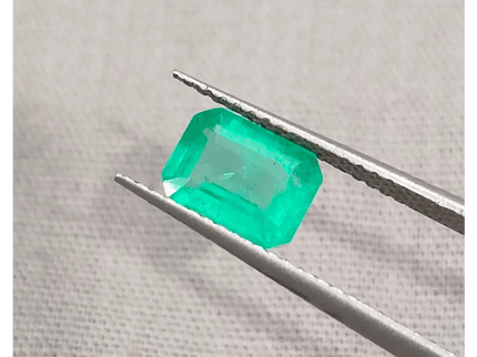GSI Certified 1.12ct Colombian Emerald, Natural Earth Mined Gemstone - SMSGEMS 