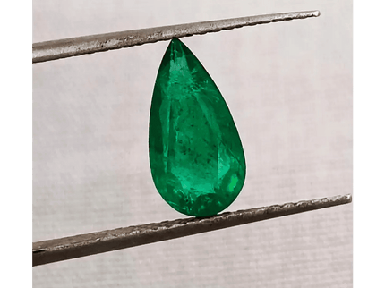 GSI Certified 1.23ct Vivid Deep Swat Emerald , 100% Natural Earth Mined Gemstone - SMSGEMS 