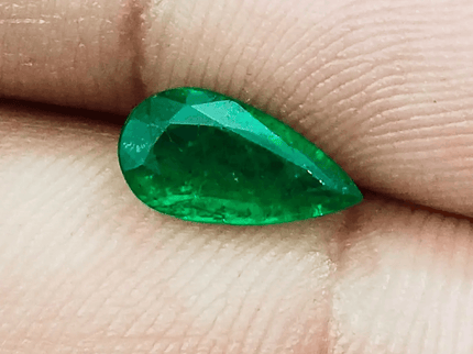 GSI Certified 1.23ct Vivid Deep Swat Emerald , 100% Natural Earth Mined Gemstone - SMSGEMS 