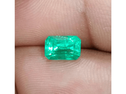 Vivid Green Emerald Cut Colombian Gemstone - SMSGEMS 