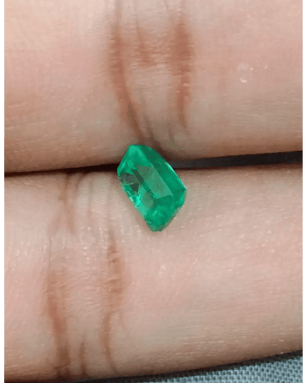 Vivid Green Emerald Cut Colombian Gemstone - SMSGEMS 