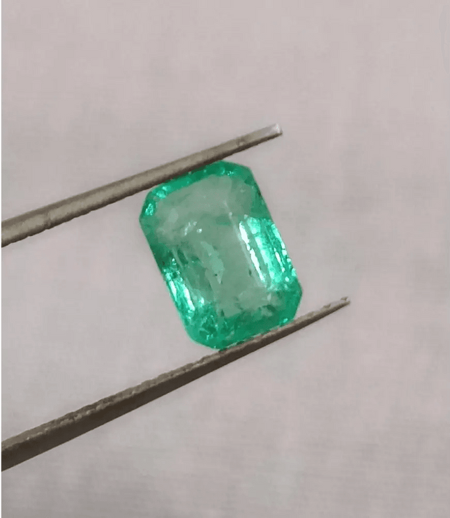 GSI Certified 1.37ct Panjshir Emerald, Natural Earth Mined Gem. - SMSGEMS 