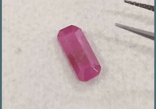 1.38ct Mozambique Ruby GSI Certified Natural Untreated - SMSGEMS 
