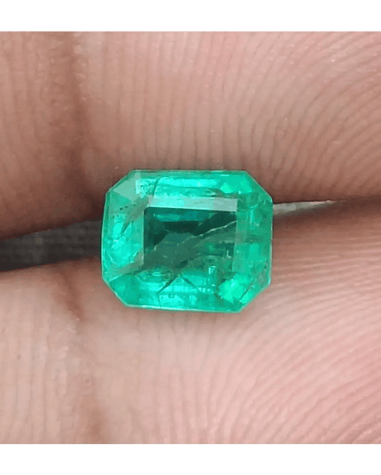 GSI Certified 1.42ct Zambian Emerald, 100% Natural Gemstone - SMSGEMS 