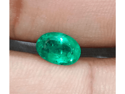 GSI Certified 1.46ct Medium Vivid Green Zambian Emerald , 100% Natural Earth Mined Gemstone - SMSGEMS 