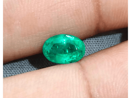 GSI Certified 1.46ct Medium Vivid Green Zambian Emerald , 100% Natural Earth Mined Gemstone - SMSGEMS 