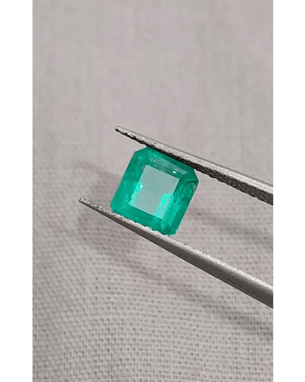 GSI Certified 1.47ct Medium Deep Green Emerald , 100% Natural Earth Mined Gemstone - SMSGEMS 