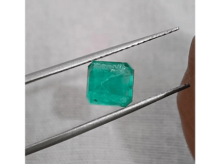 GSI Certified 1.47ct Medium Deep Green Emerald , 100% Natural Earth Mined Gemstone - SMSGEMS 