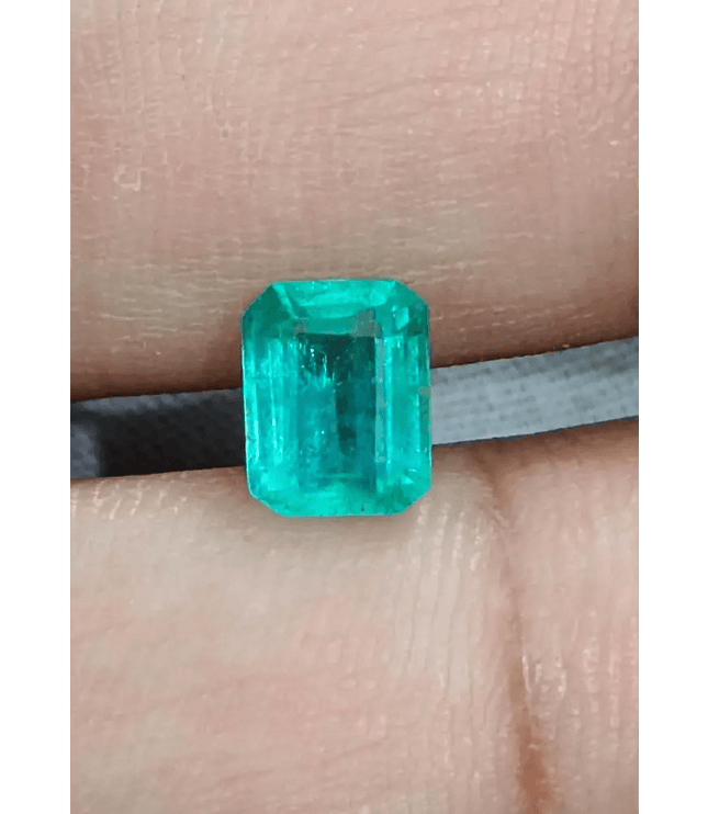 GSI Certified 1.54ct Pastel Green Emerald , 100% Natural Earth Mined Gem. - SMSGEMS 