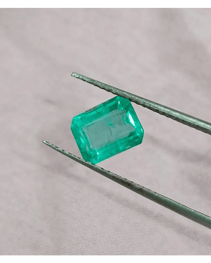 GSI Certified 1.54ct Pastel Green Emerald , 100% Natural Earth Mined Gem. - SMSGEMS 