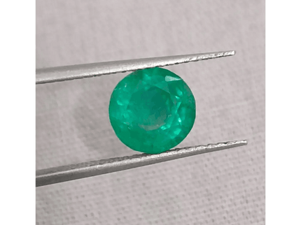 GSI Certified 1.55ct Medium Deep Bright Green Swat Emerald , 100% Natural Earth Mined Gemstone - SMSGEMS 