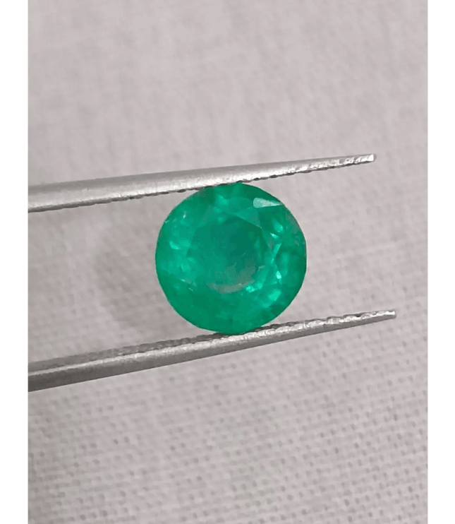 GSI Certified 1.55ct Medium Deep Bright Green Swat Emerald , 100% Natural Earth Mined Gemstone - SMSGEMS 