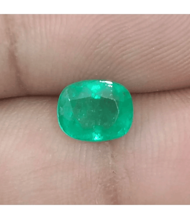GSI Certified 1.56ct Colombian Emerald, 100% Natural Gemstone - SMSGEMS 