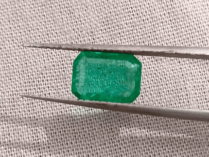GSI Certified 1.56ct Medium Intense Green Emerald, 100% Natural Gemstone - SMSGEMS 