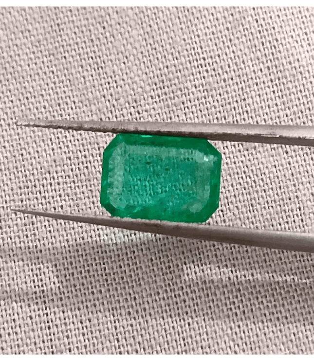 GSI Certified 1.56ct Medium Intense Green Emerald, 100% Natural Gemstone - SMSGEMS 