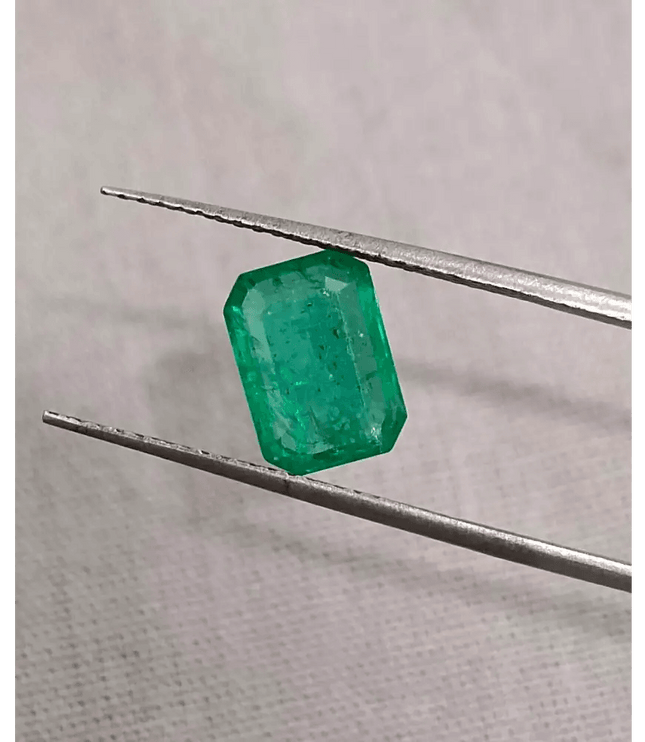 GSI Certified 1.56ct Medium Intense Green Emerald, 100% Natural Gemstone - SMSGEMS 