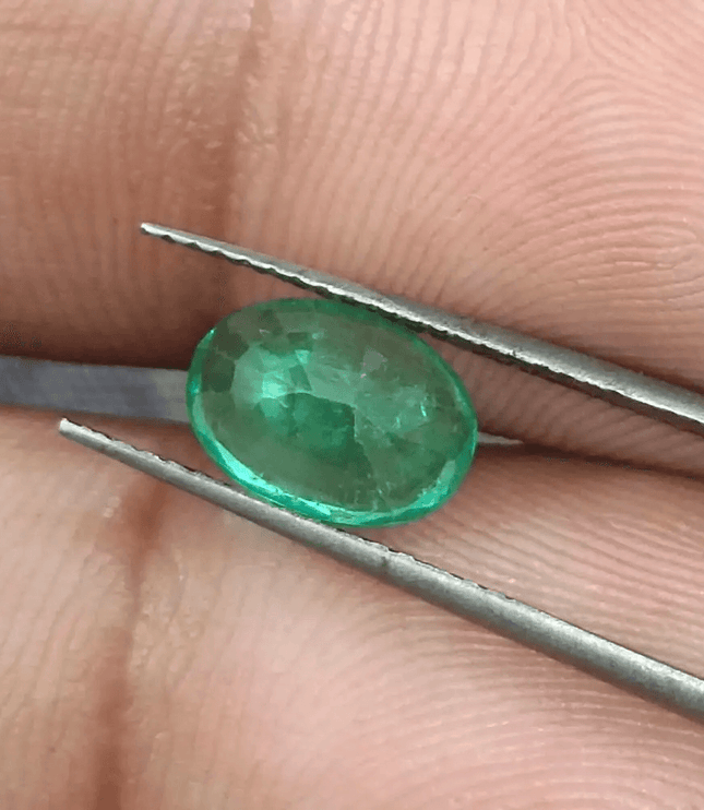 GSI Certified 1.63ct Colombian Emerald, Natural Gemstones - SMSGEMS 