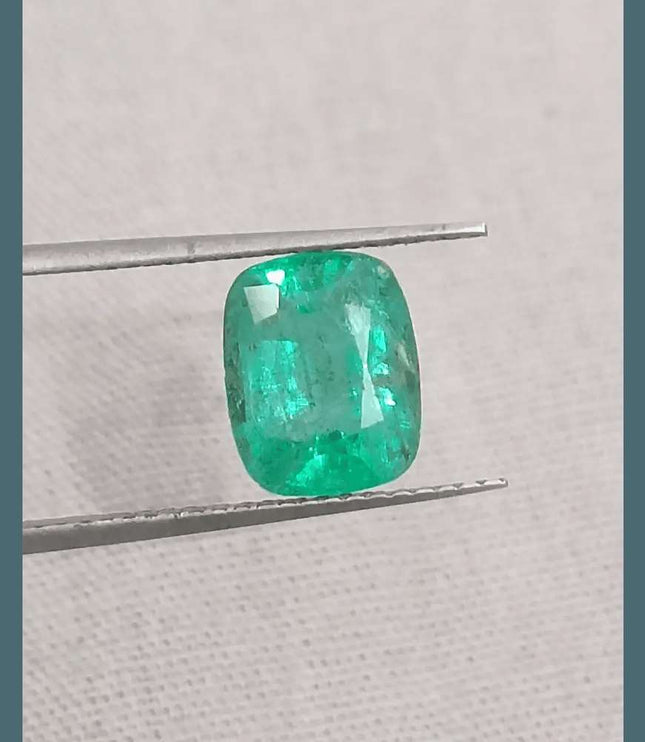 1.66ct Medium Electric Green Emerald GSI Certified Gemstone - SMSGEMS 