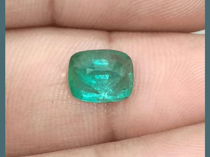 1.66ct Medium Electric Green Emerald GSI Certified Gemstone - SMSGEMS 