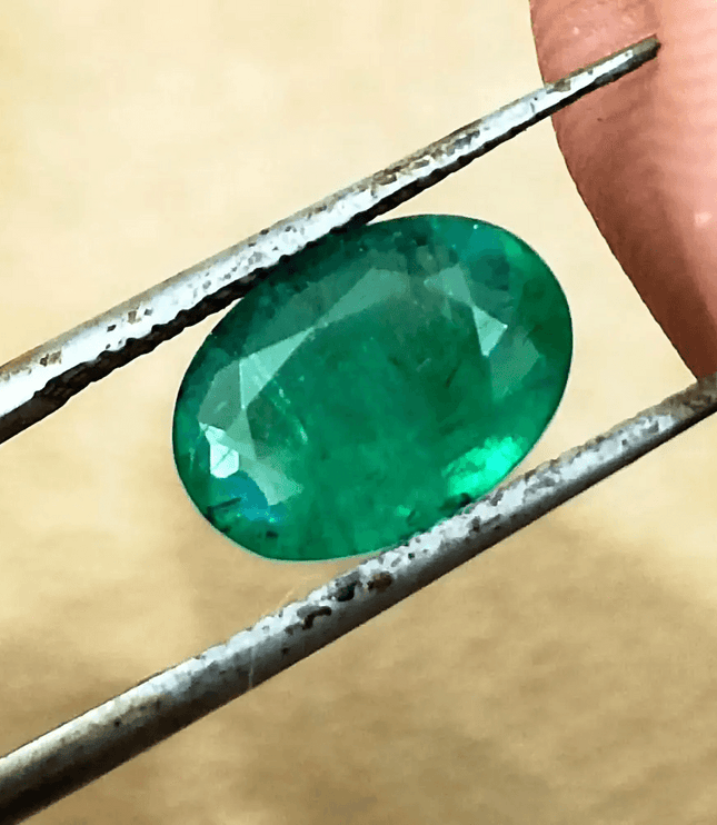 GSI Certified 1.67ct Deep Glass Green Emerald , Natural Earth Mined Gemstone - SMSGEMS 